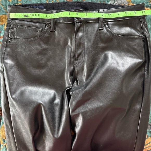Black leather baby boot pants from Gap - Picture 5 of 7
